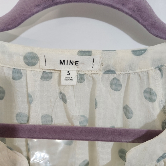 Mine Cream Polka Dot Women's Top, Size Small - Picture 2 of 8